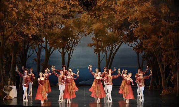 俄罗斯马林斯基芭蕾舞团芭蕾舞剧《天鹅湖》