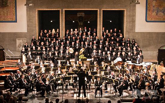 意大利那不勒斯皇家爱乐乐团访华新年音乐会 