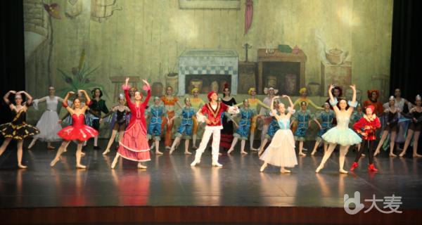 俄罗斯远东少儿芭蕾团经典芭蕾舞剧《爱丽丝梦游仙境》