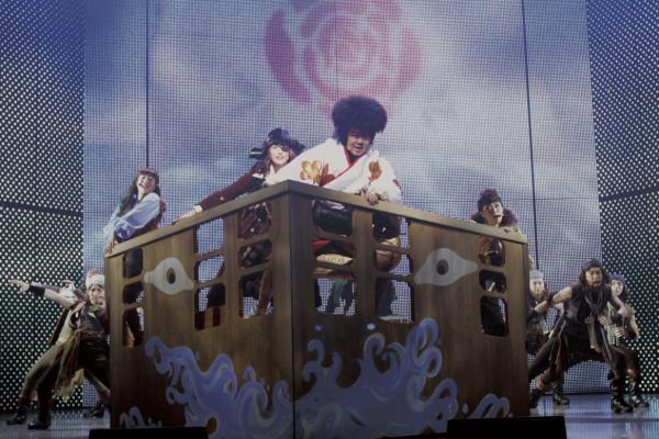 X-LIVE全力呈现：日本剧团·新感线GEKI CINE系列戏剧影像《蔷薇与武士》