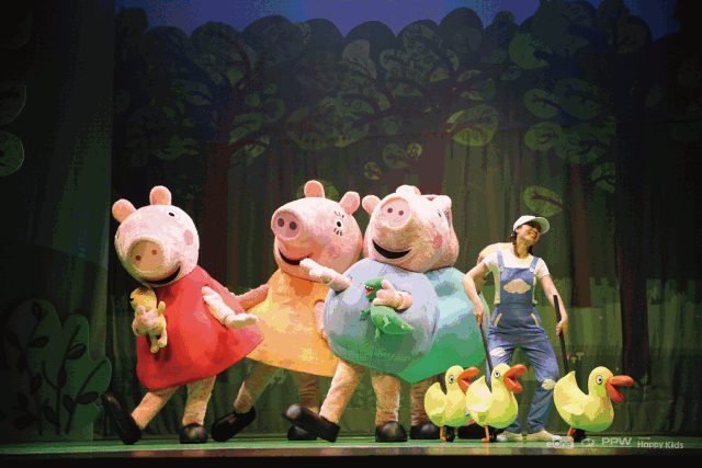 正版授权 小猪佩奇中文版舞台剧《佩奇欢乐派对》