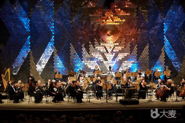 《保加利亚普罗夫迪夫国家歌剧院交响乐团》2019年新年音乐会